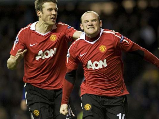 El United se aferra a Rooney