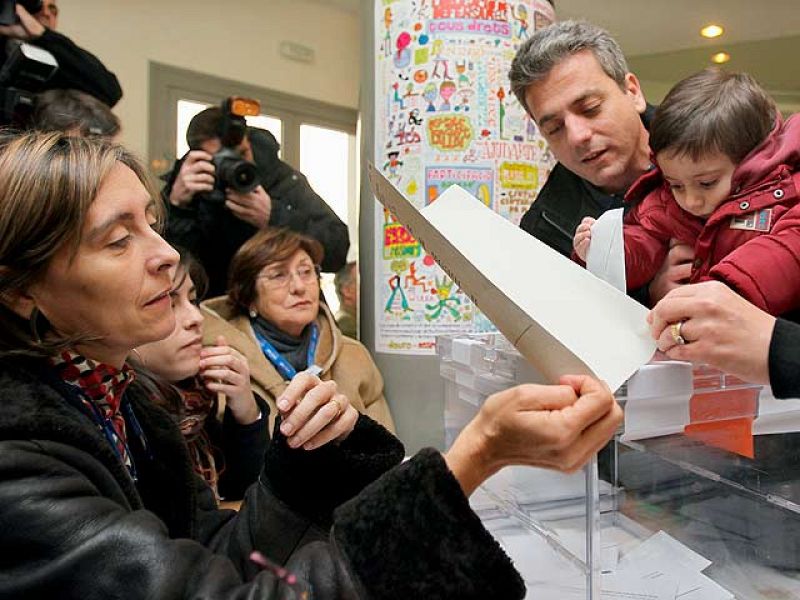 Más de 5 millones de catalanes, llamados a votar