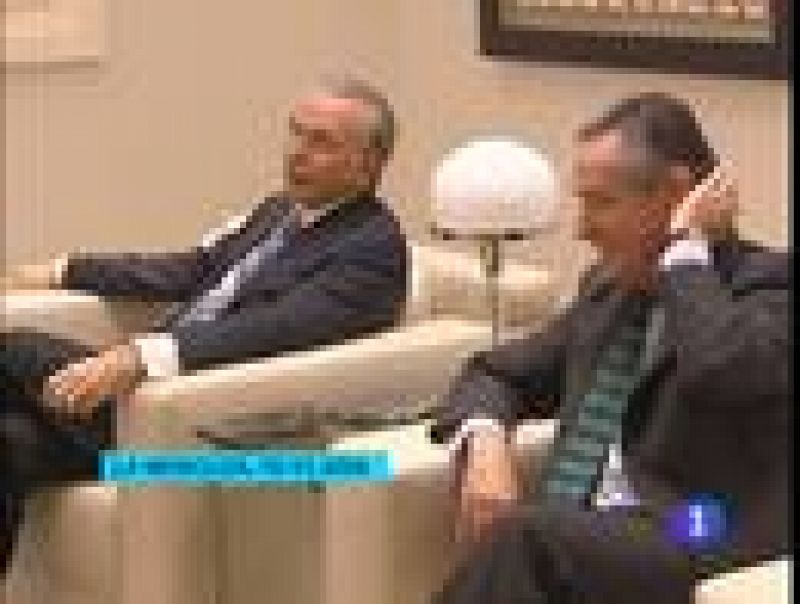  Zapatero califica de "extraordinariamente útil" la reunión con las 37 principales empresas españolas