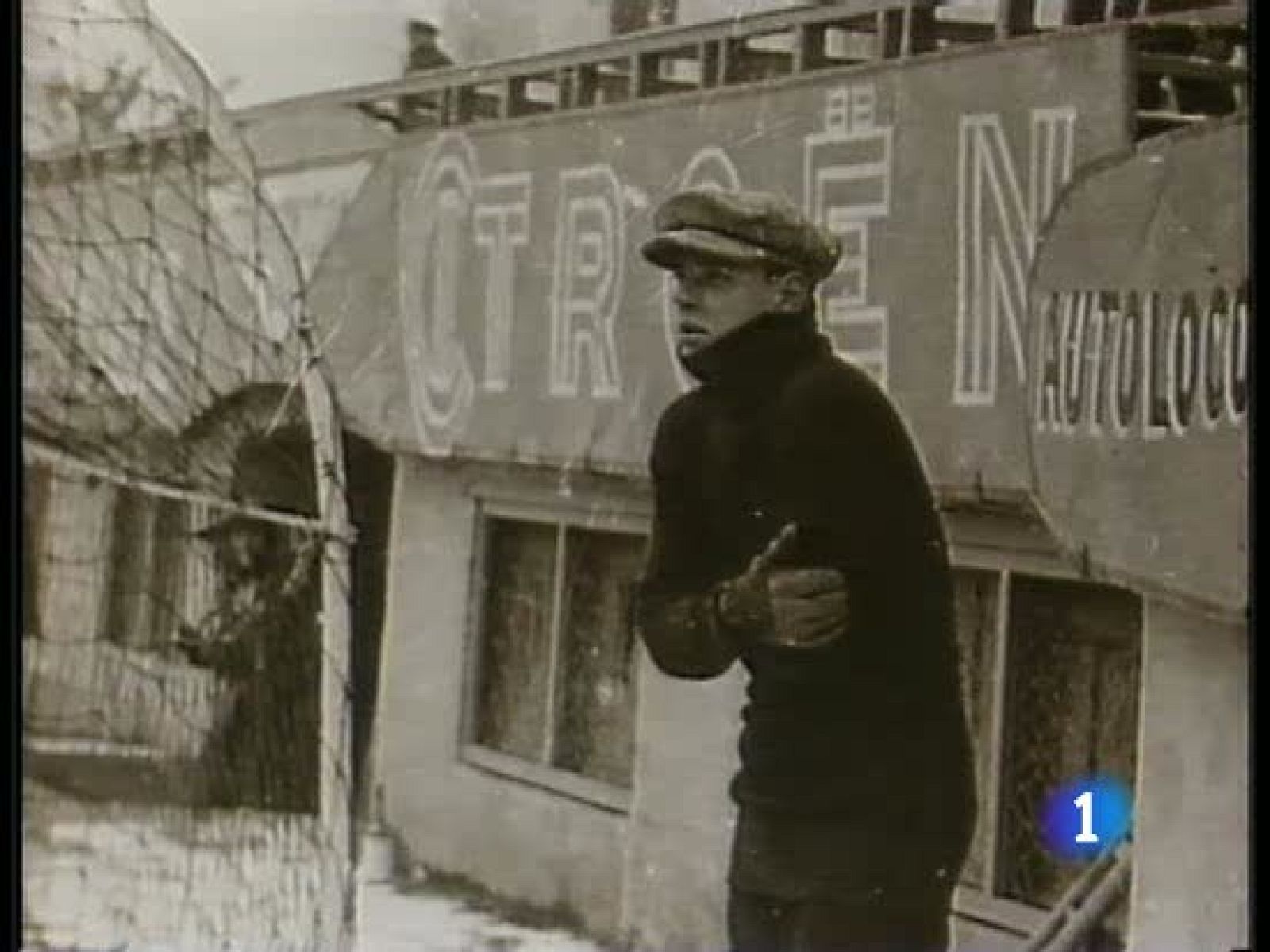 Los partidos Barça-Madrid han dejado numerosas imágenes para el recuerdo desde los tiempos de Ricardo Zamora