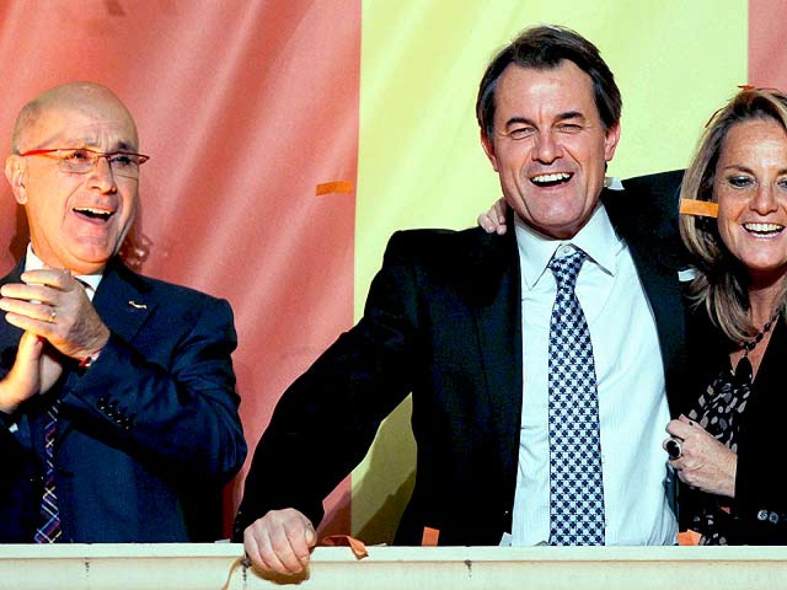 CiU logra una rotunda victoria, el PSC y ERC se hunden | Ver