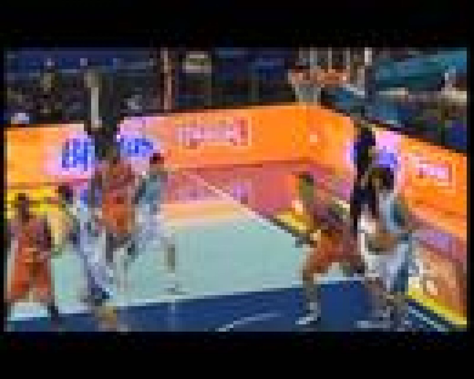 Baloncesto en RTVE: El P.E Valencia 75-82 Lagun Aro | RTVE Play