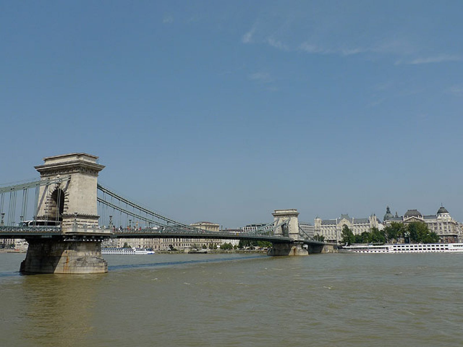 Avance - Españoles en el mundo - Budapest