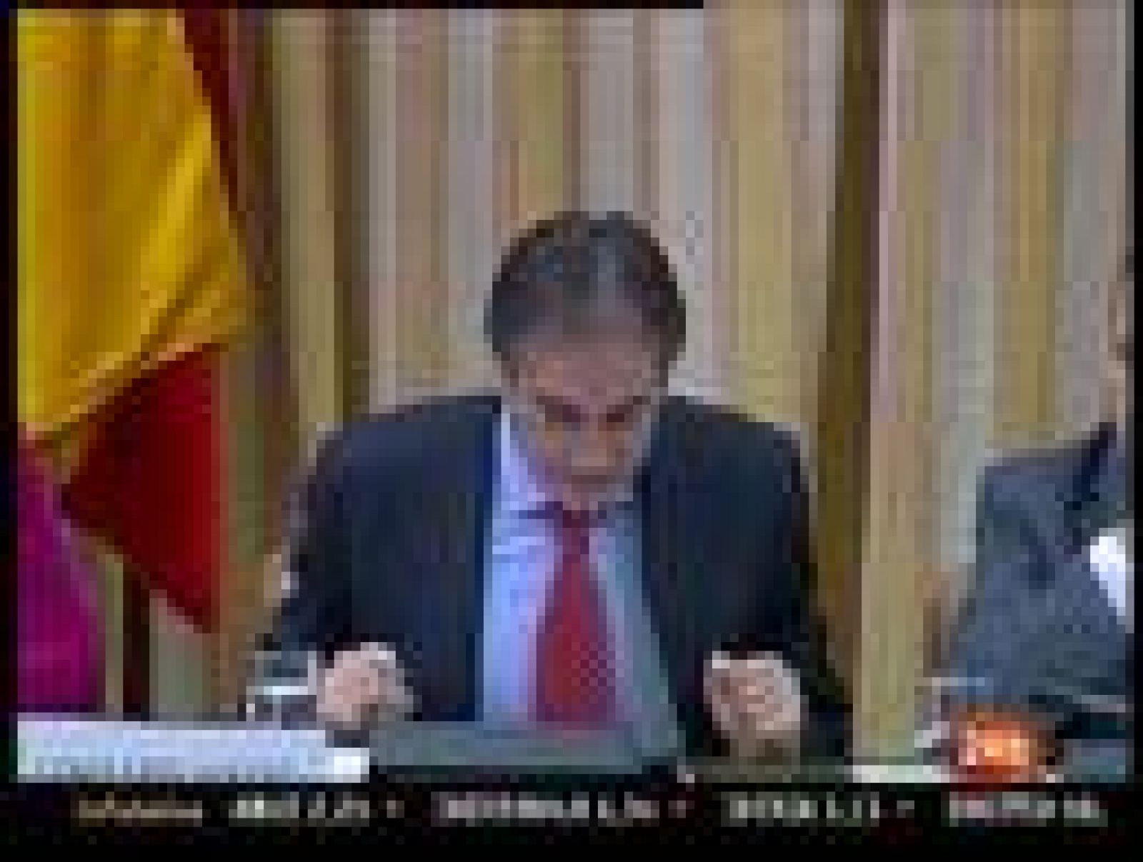 Valeriano Gómez dice que hará las reformas pendientes "pase lo que pase"