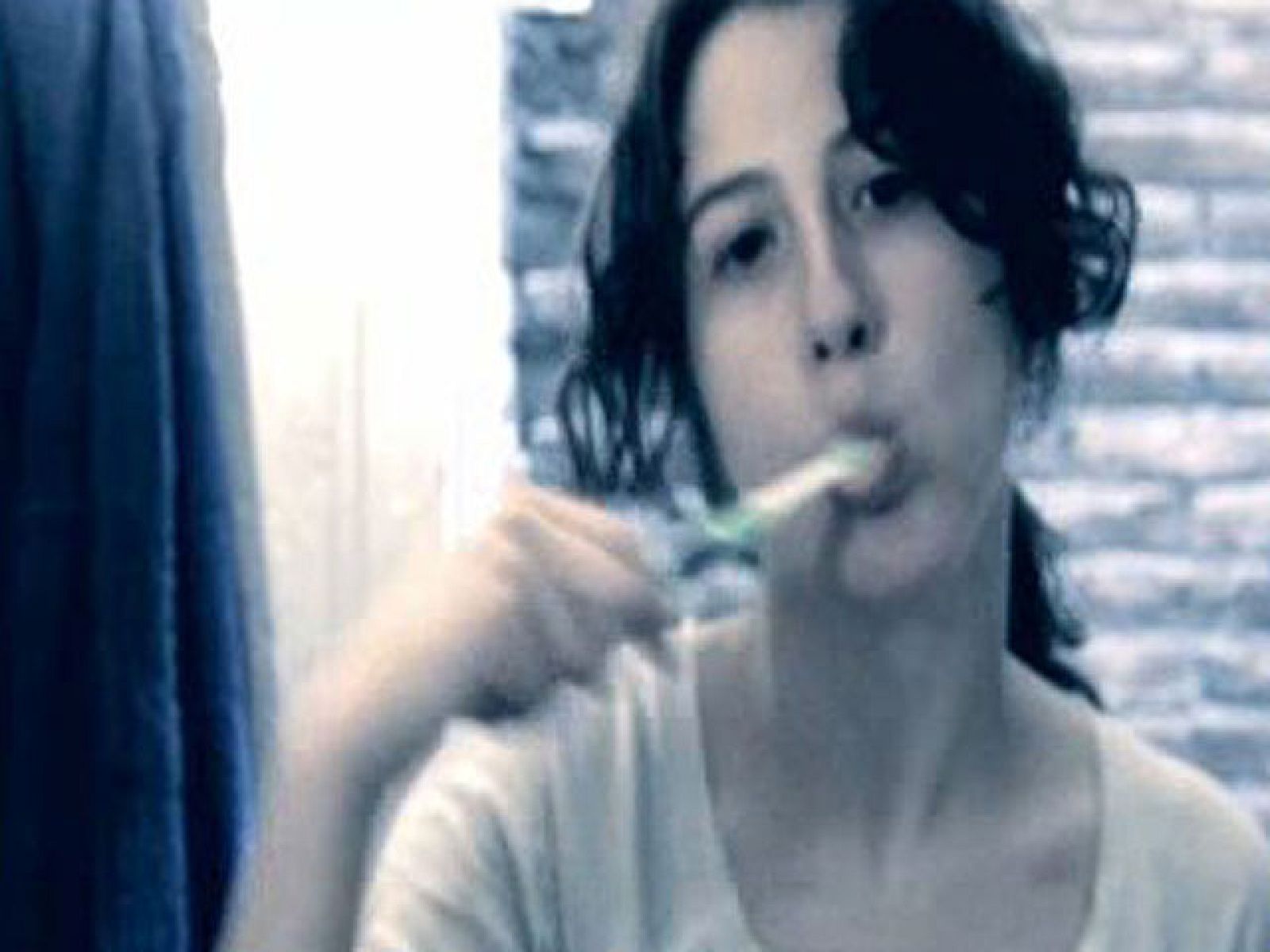 Zzz - 01/12/10 - Zzz | Ver