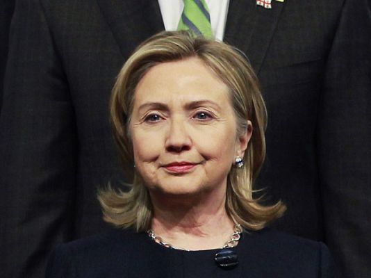  - Hillary Clinton insta a Irán a ser un "miembro responsable de la comunidad internacional"