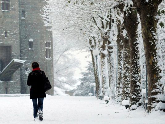 Telediario 1 - Telediario en 4'- 03/12/10