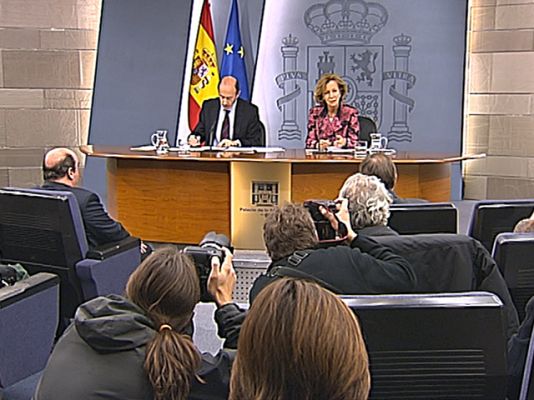 Telediario 1 - Telediario en 4' - 03/12/10