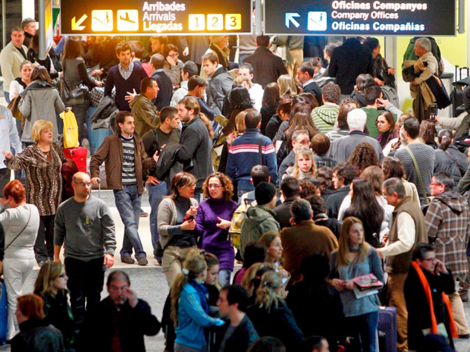 Sin programa: La huelga de controladores paraliza España | RTVE Play