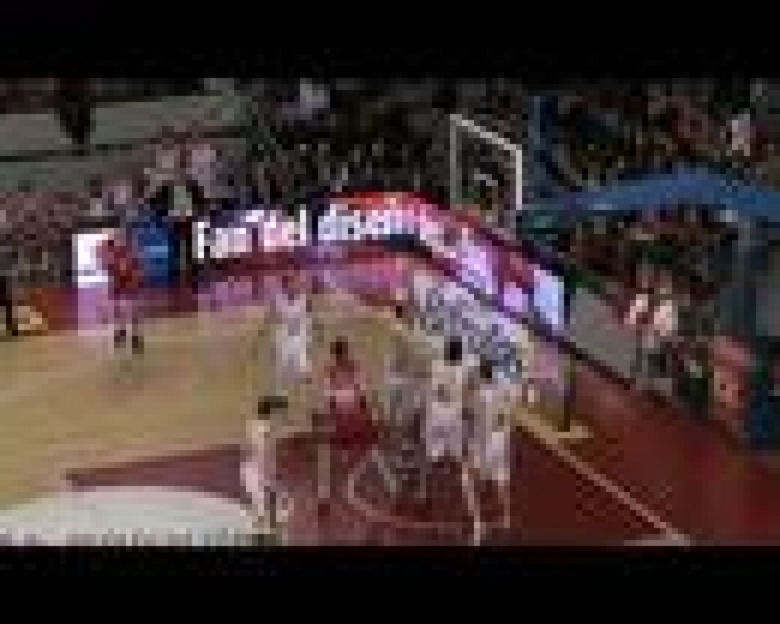 Baloncesto en RTVE: Assignia Manresa 80-64 Granada | RTVE Play