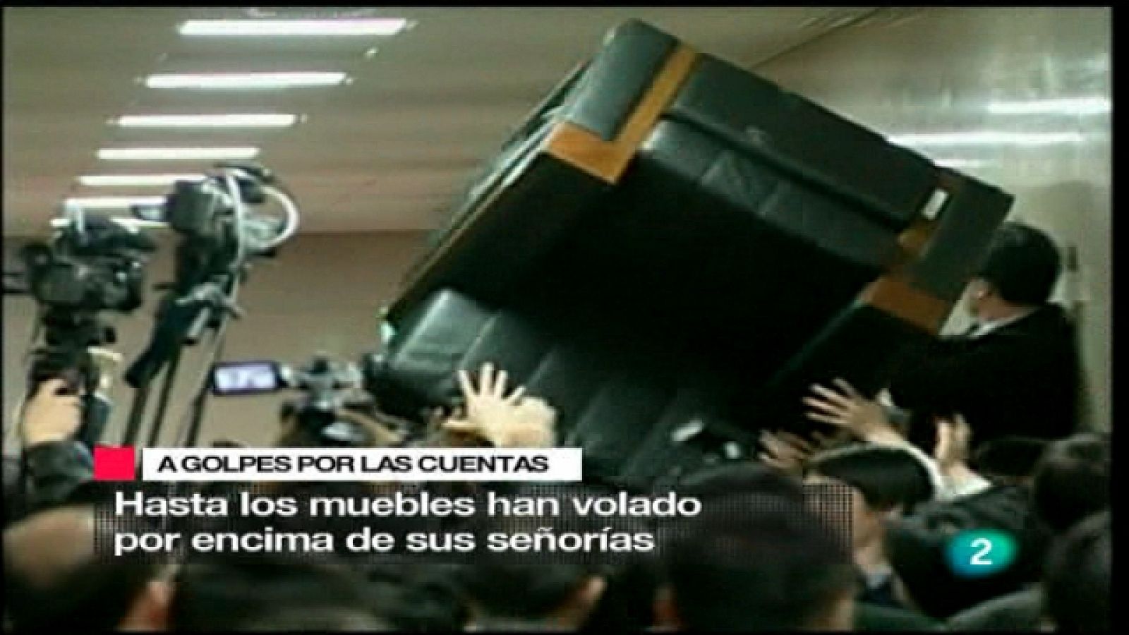 La 2 Noticias - 08/12/10 - La 2 Noticias | Ver