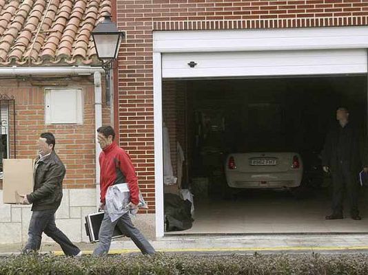 Telediario 1 - Telediario 2 en 4' - 09/12/10