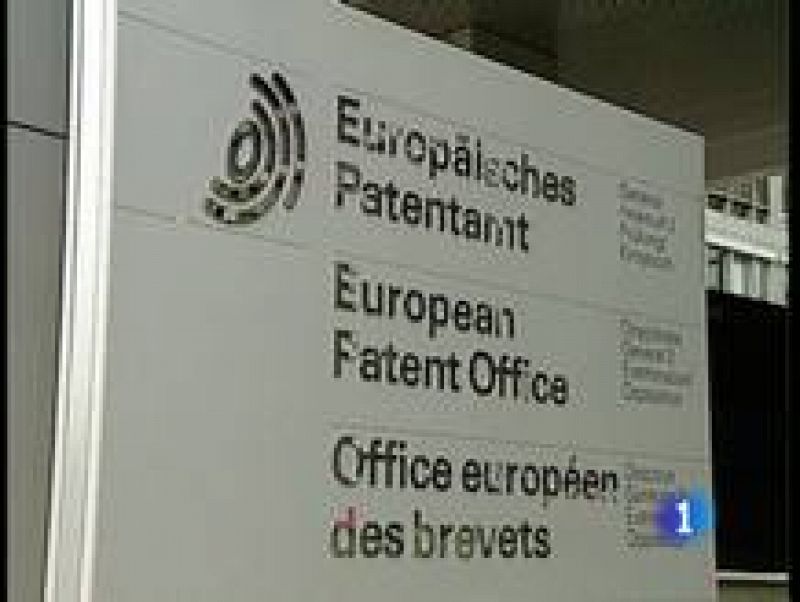  La alianza franco-alemana ha promovido que las patentes con las que registran las productos y las empresas europeas, se hagan sólo en los idiomas inglés, francés, y alemán. 