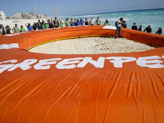 Telediario 1 - Cancún salva un acuerdo de mínimos