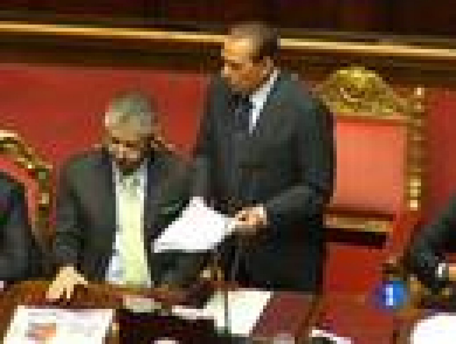 Telediario 1: Berlusconi se juega la legislatura | RTVE Play