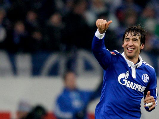  - Hat-trick de Raúl