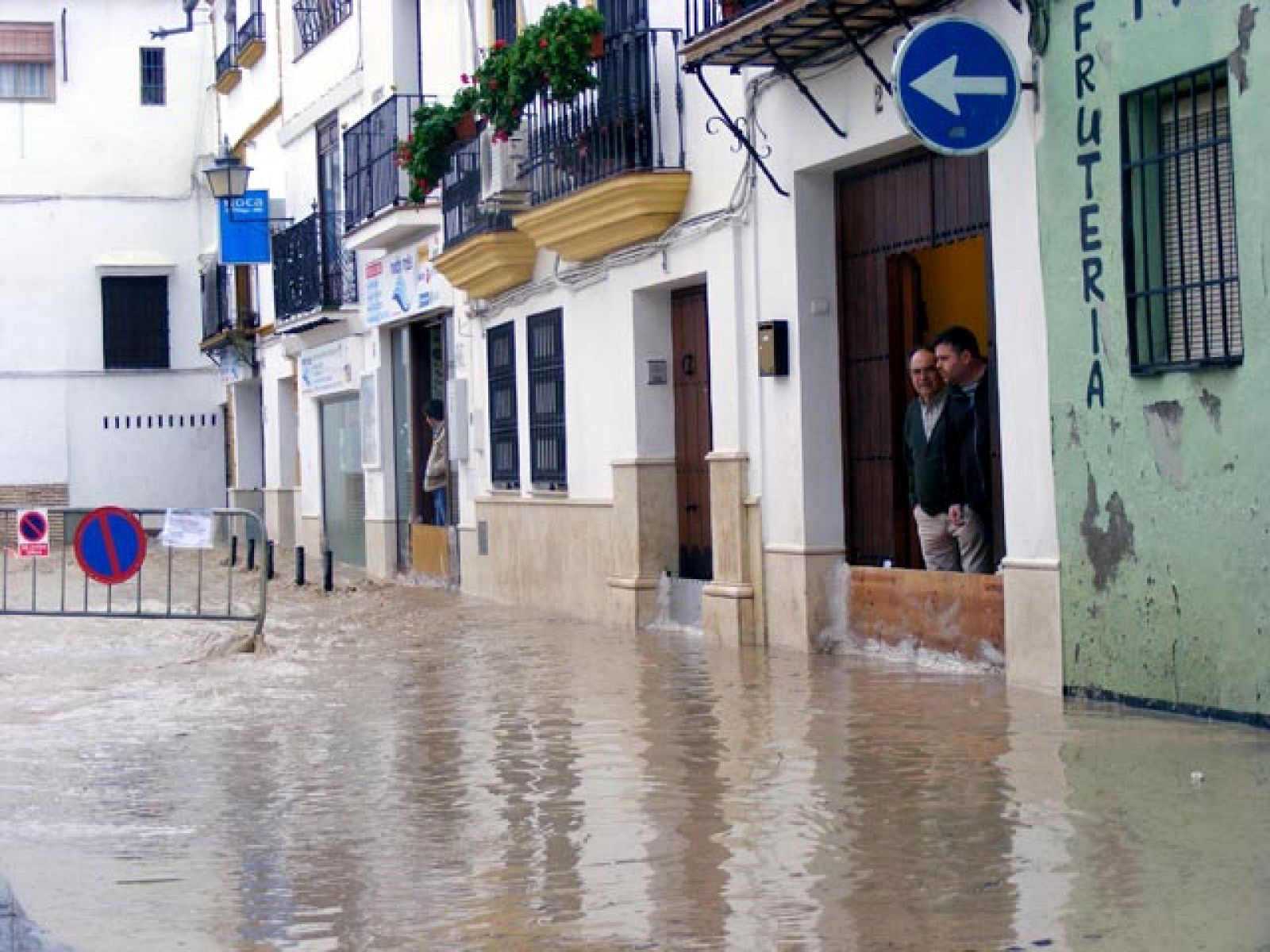 Se inunda Écija por tercera vez en veinte días | Ver