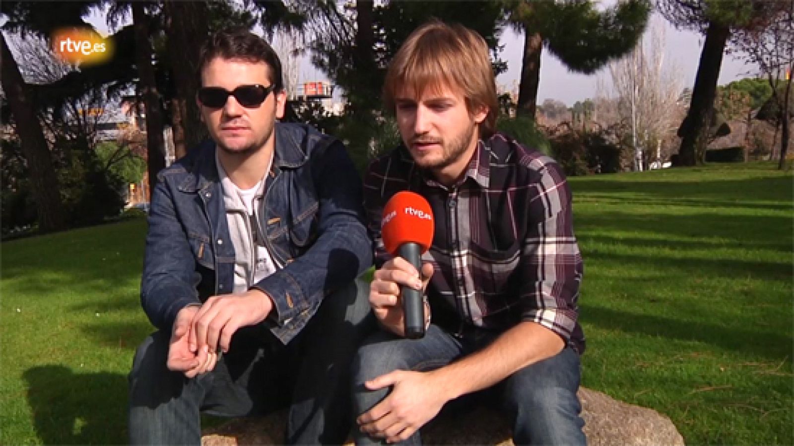 Los mejores momentos musicales de 2010: Óscar Fraile y Julio Ródenas | Ver