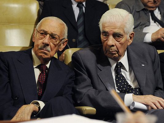  - Condenan a Videla a cadena perpetua