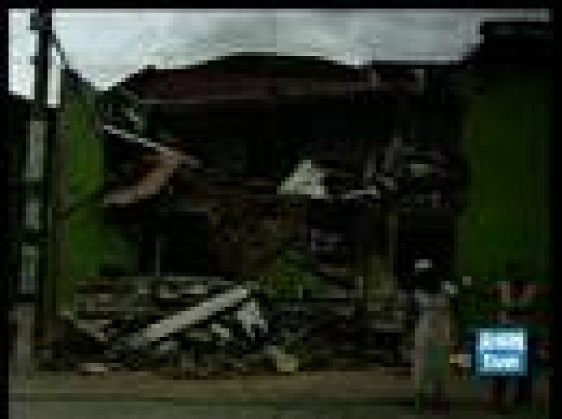 Un terremoto de magnitud 5,5 en la Escala Ritcher causa seis muertos en Colombia y al menos 10 heridos (25/05/08).