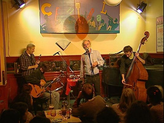 Telediario 1 - "Toser y cantar", de Javier Krahe