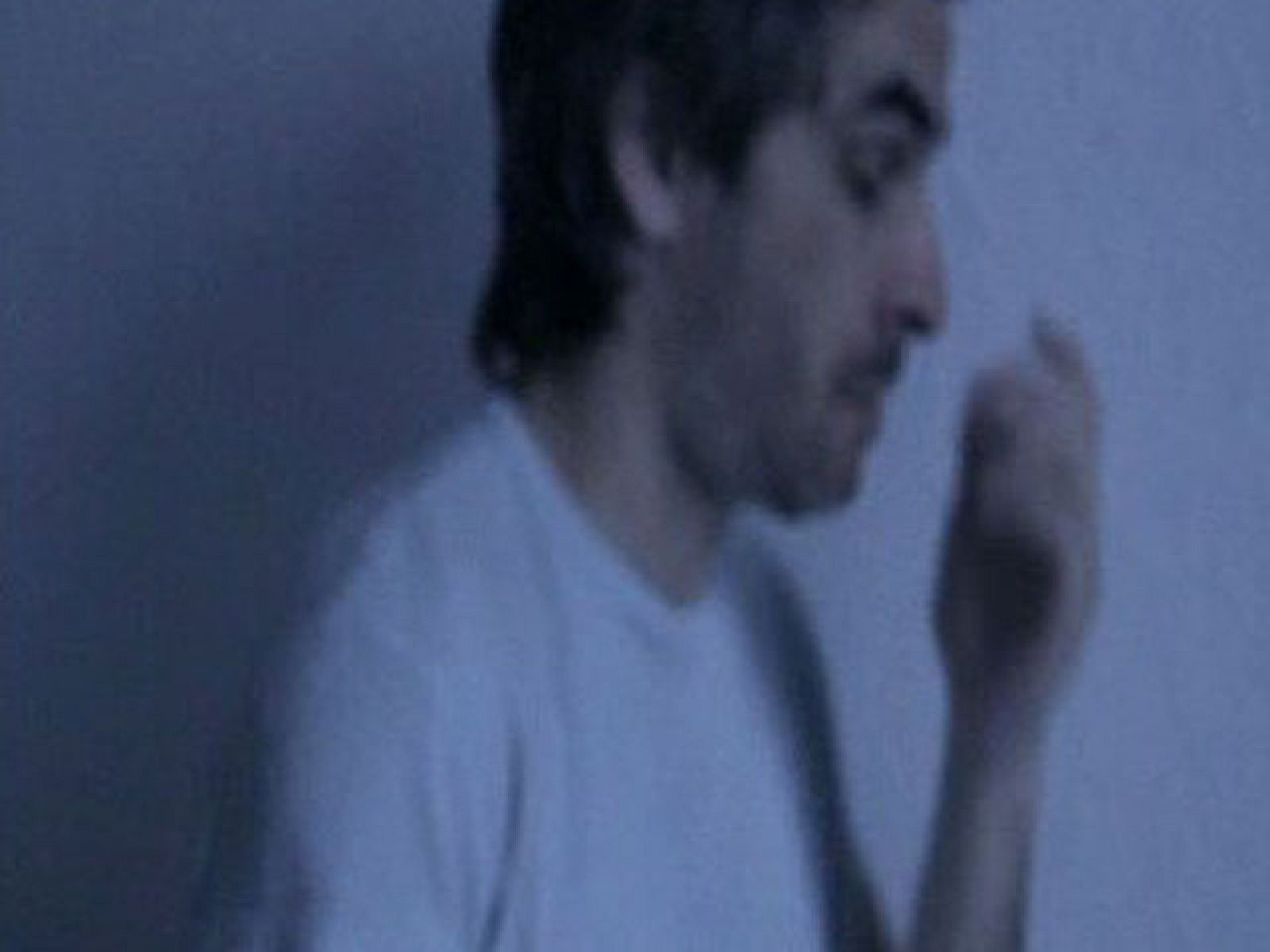 Zzz - 24/12/10 - Zzz | Ver