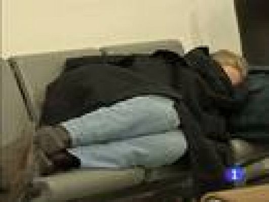 Telediario 1 - Europa sufre el temporal de frío