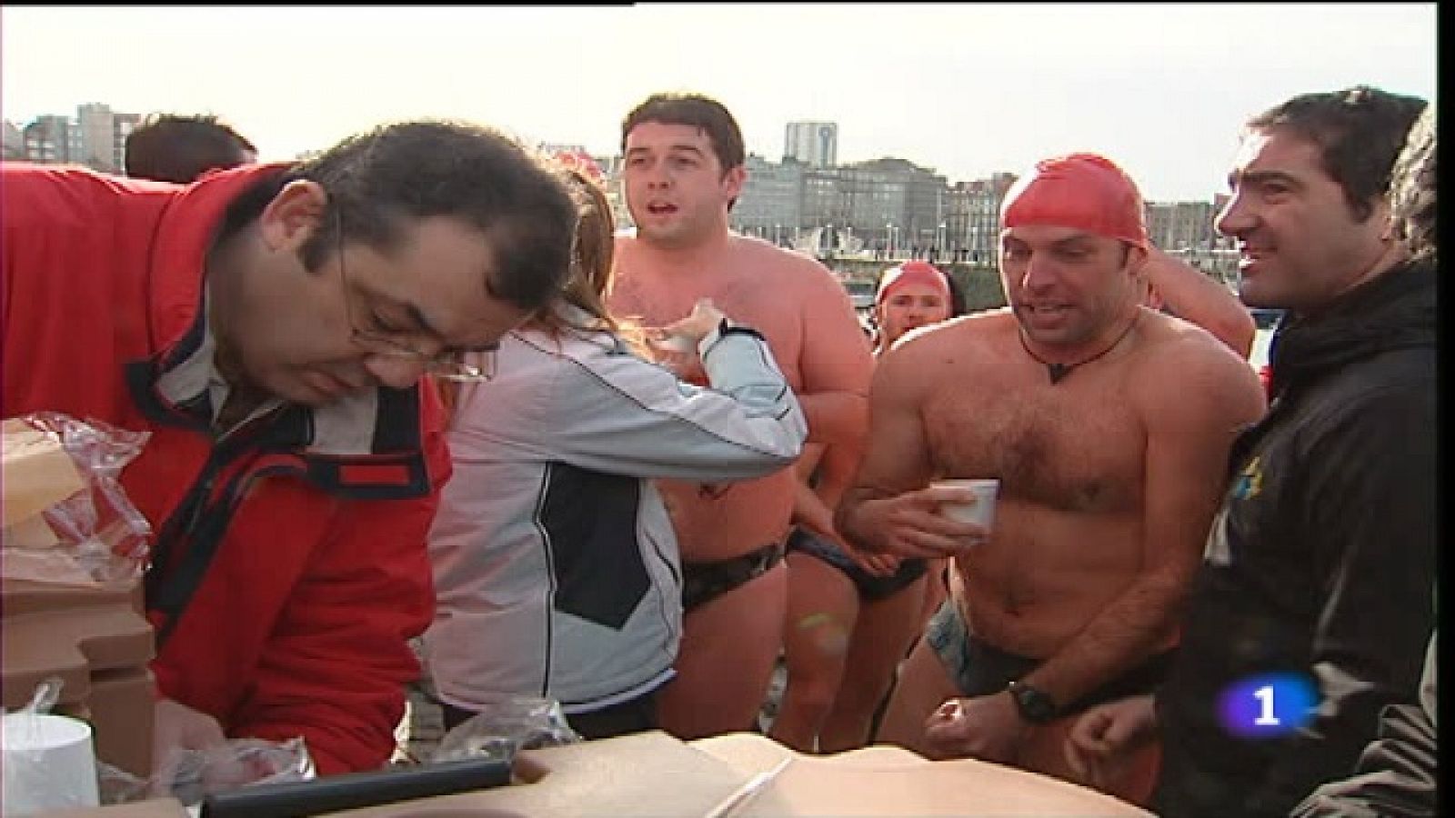 Telediario - 21 horas - 25/12/10 | Ver