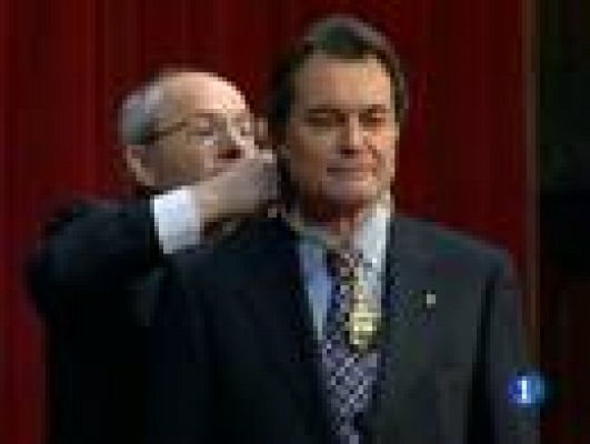 L'Informatiu - Catalunya en 2' - 27/12/10