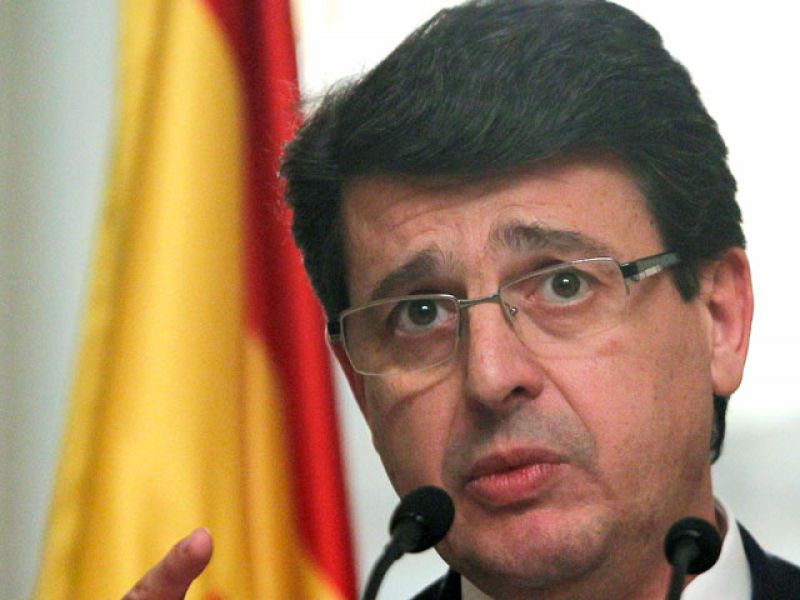 Desacuerdo entre PP y PSOE en la comisión de seguimiento del Pacto Antitransfuguismo | Ver