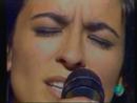 Para todos La 2 - Actuaciones: Bebe