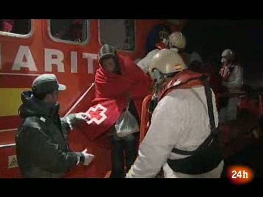  - 57 inmigrantes rescatados