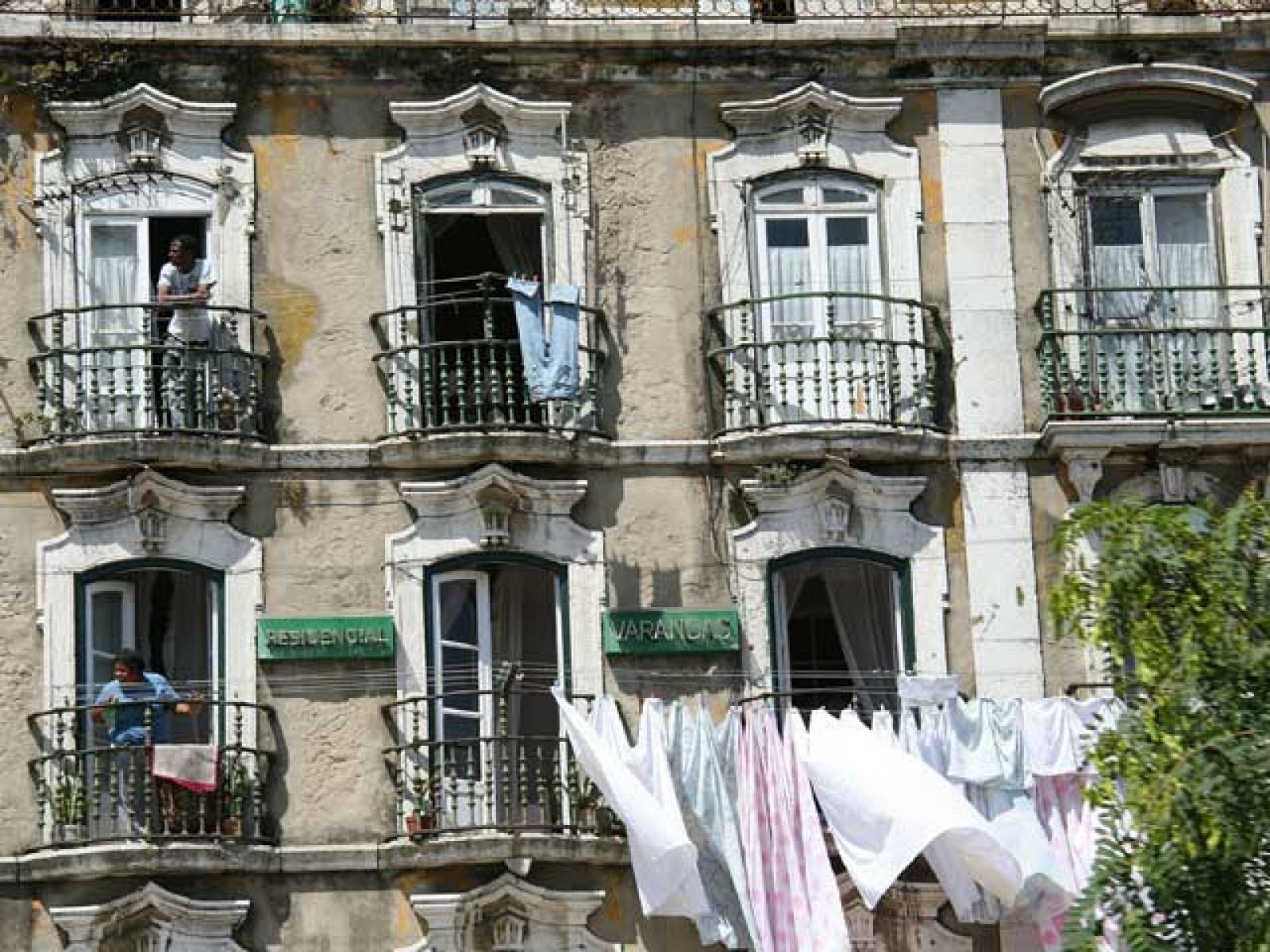 En portada - "Portugal. La crisis, las crisis..." | Ver