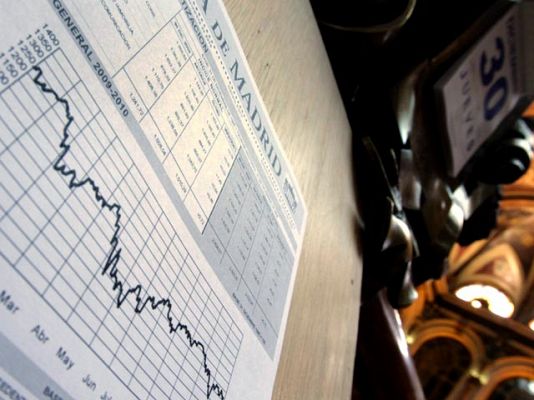 Telediario 1 - El Ibex 35 pierde un 17% en 2010