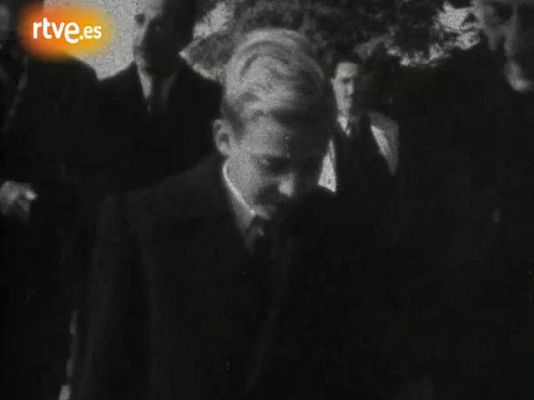 Juan Carlos llega a España (1948)