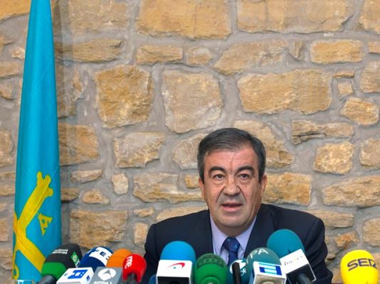 Telediario 1 - Reacciones a la salida de Cascos