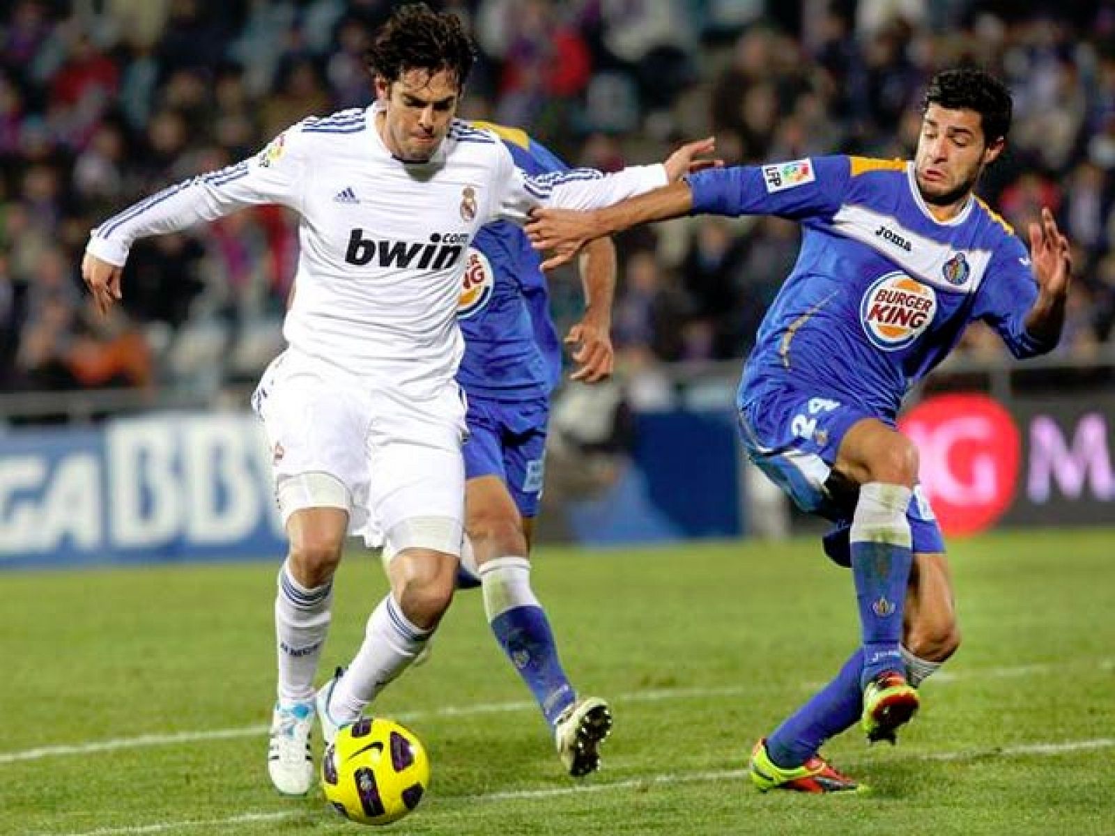 Kaká, como un chico con equipo nuevo