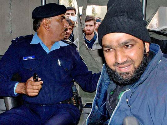  - Asesinan al gobernador de Punyab