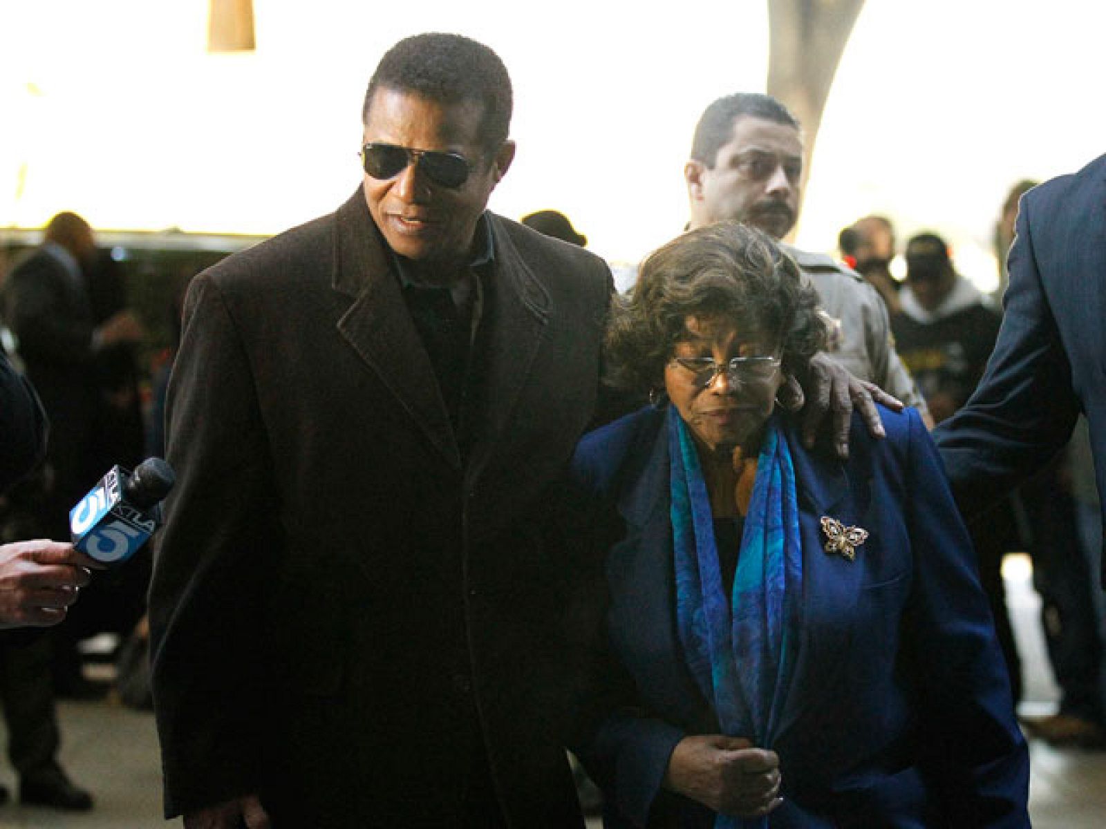 Comienza la vista preliminar del juicio contra el médico de Jackson | Ver