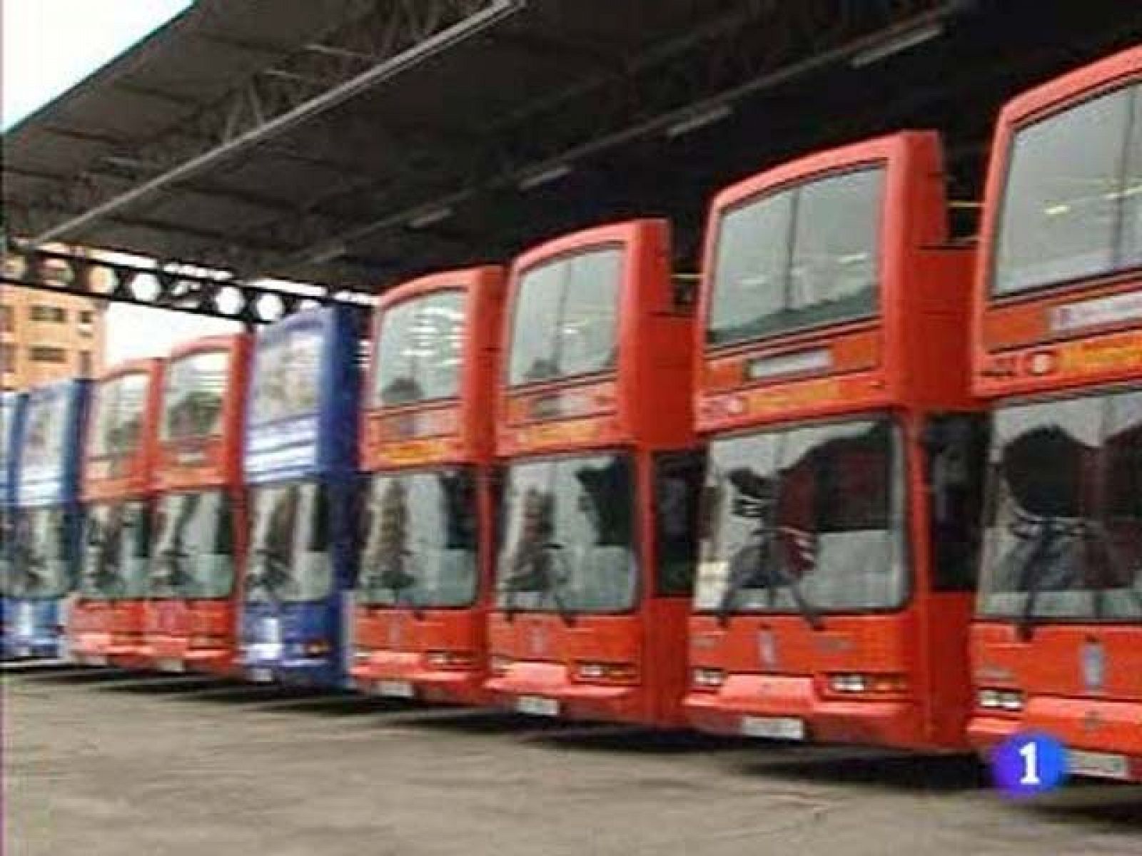 Los autobueses turísticos dejan de circular