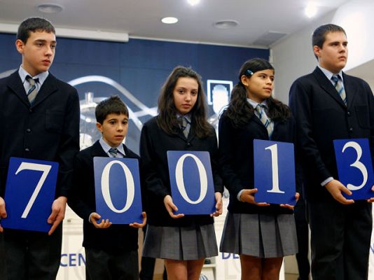 Telediario 1 - El 13, número de la suerte