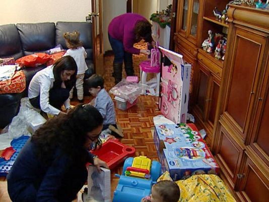 Telediario 1 - Hoy toca abrir los regalos