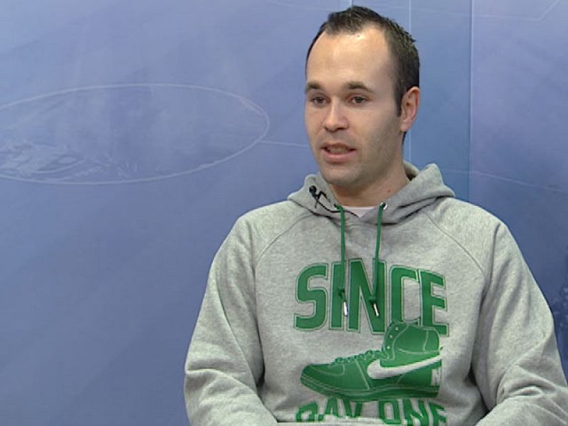 el Barça y por extensión el fútbol español va a volver a vivir un momento histórico y lo veremos en directo en TVE. Xavi, Iniesta y Messi son candidatos a un balon de oro netamente azulgrana. En Zurich ya está todo preparado para la Gala de la FIFA