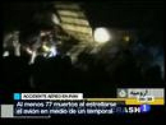 Telediario 1 - Irán: sobreviven a accidente aéreo