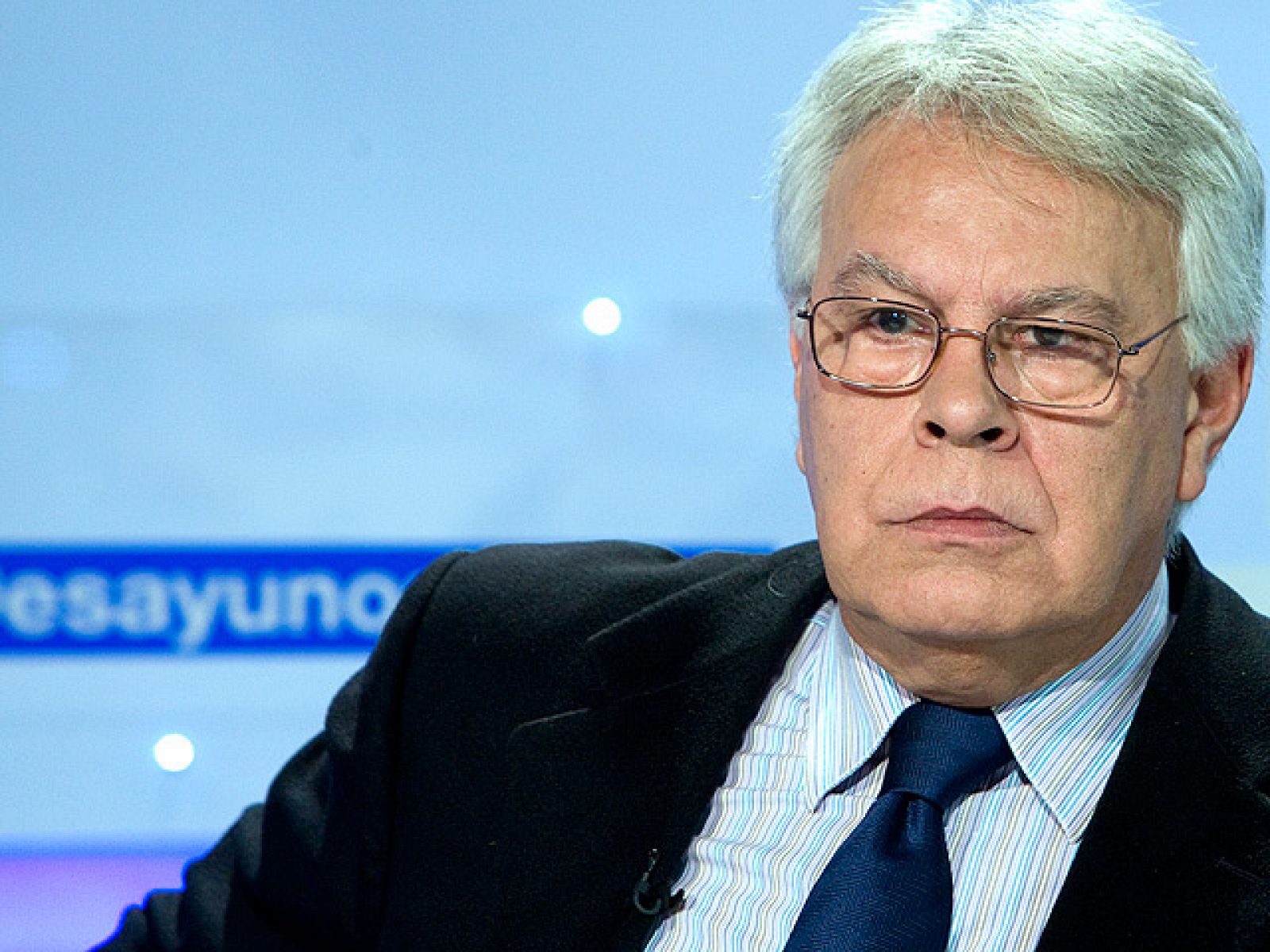 Felipe González cree que tendría mejor valoración que Zapatero o Rubalcaba en las encuestas | Ver