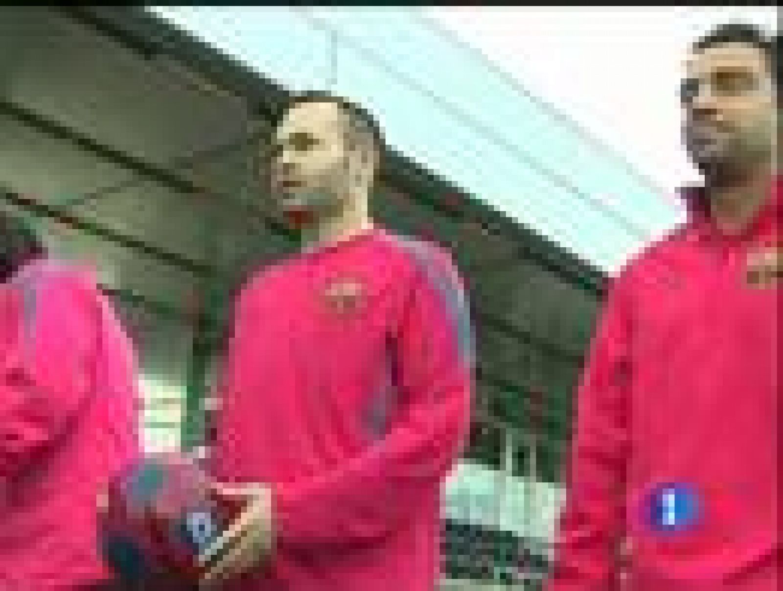 Xavi, Iniesta y Messi representan el éxito de la cantera del Barcelona, el éxito de la apuesta azulgrana por una fórmula que ha llevado a tres de sus jugadores a compartir la nominación por el Balón de Oro.