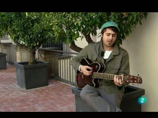 Continuarà... - Zuri, treu el seu últim treball "Candela"