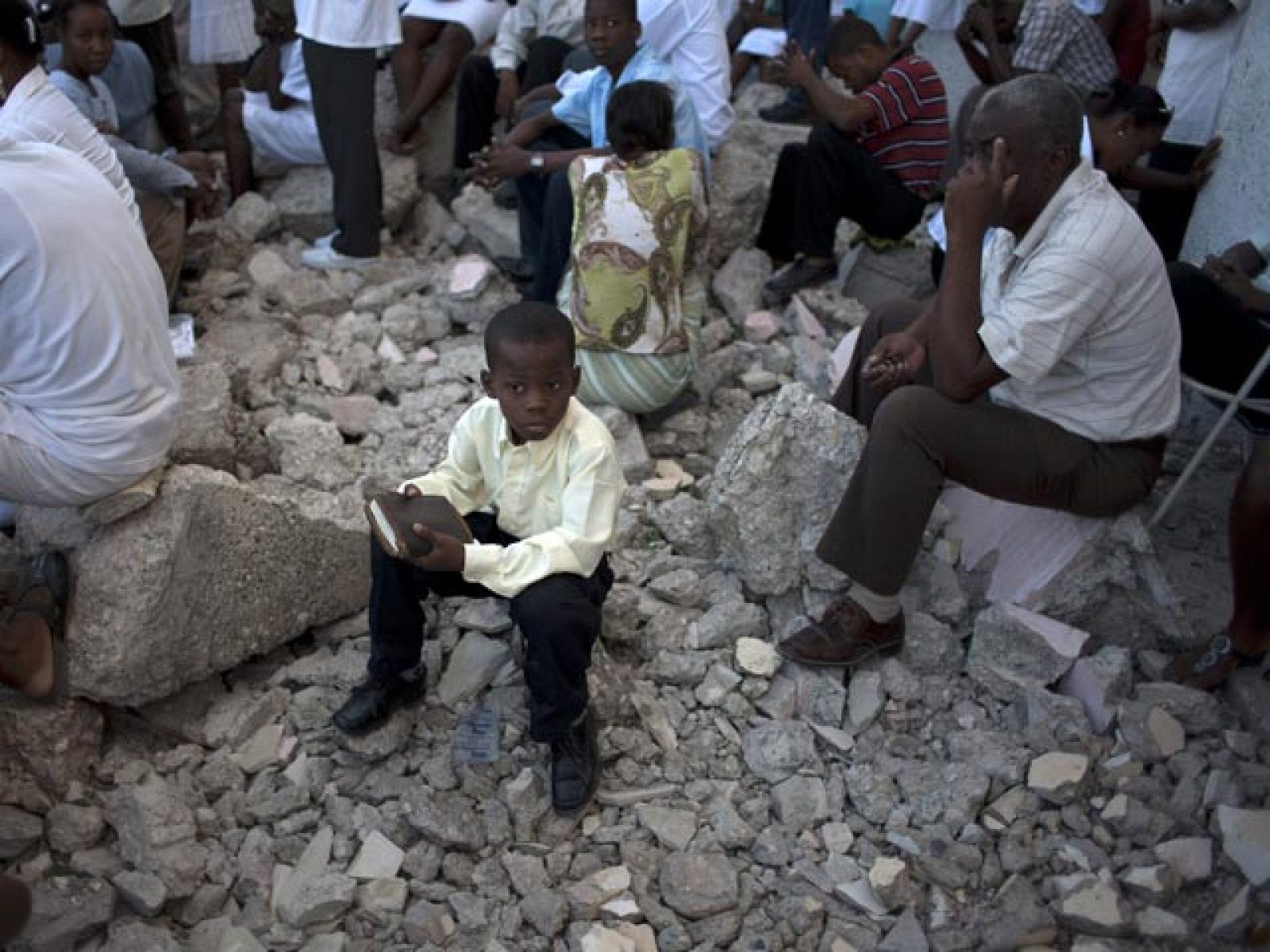 Telediario 1: Un año del terremoto de Haití | RTVE Play
