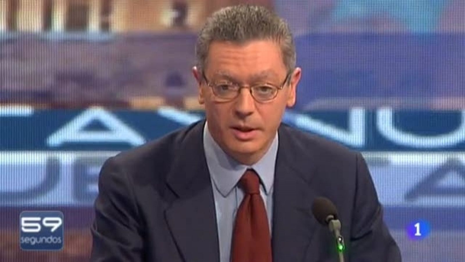 Alberto Ruiz Gallardón, invitado del programa. Debate de actualidad informativa.