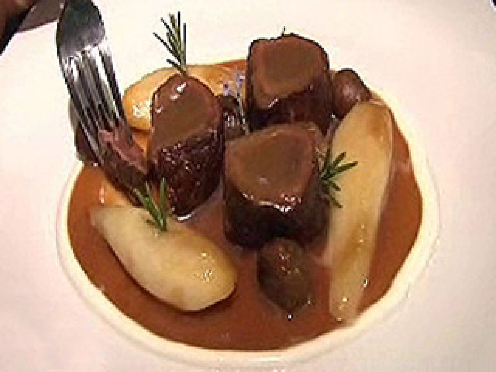 España Directo - Asado de lomo con castañas